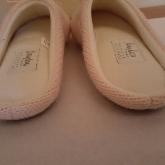 Neiman Marcus Cashmere Slippers - Picture 8 of 13